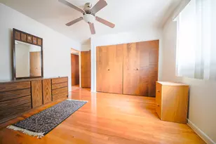 2433 S Shag Bark Trail, Arlington Heights, IL 60005 - Photo 12
