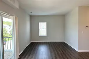 855 E Main St, East Dundee, IL 60118 - Photo 4