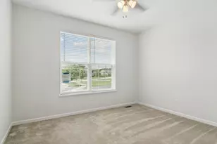 108 Telluride Ln, Volo, IL 60020 - Photo 12