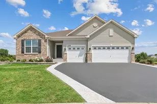 108 Telluride Ln, Volo, IL 60020 - Photo 2
