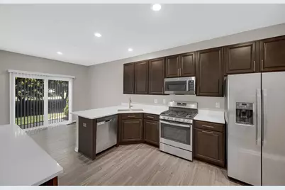 1115 Goldfinch Avenue, Yorkville, IL 60560 - Photo 12