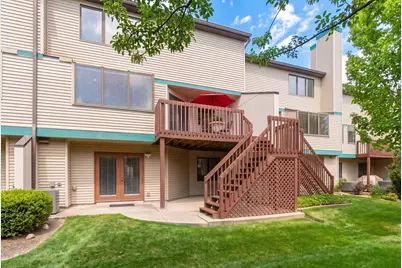909 W Essex Place, Arlington Heights, IL 60004 - Photo 30