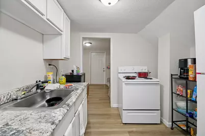 592 N Dearborn Avenue, Kankakee, IL 60901 - Photo 14