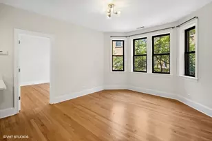 7635 N Greenview Ave, Chicago, IL 60626 - Photo 4