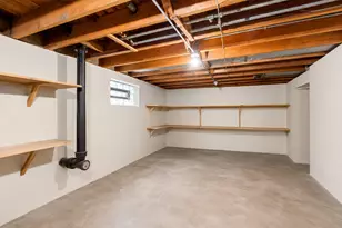 11109 S Ave J, Chicago, IL 60617 - Photo 16