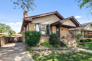 11109 S Ave J, Chicago, IL 60617 - Photo 1