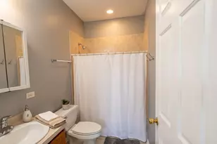 3906 W Belmont Ave, Chicago, IL 60618 - Photo 8