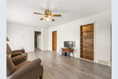 301 Grand Avenue, Loves Park, IL 61111 - Photo 6