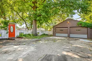 301 Grand Ave, Loves Park, IL 61111 - Photo 36