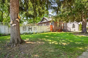 301 Grand Ave, Loves Park, IL 61111 - Photo 4