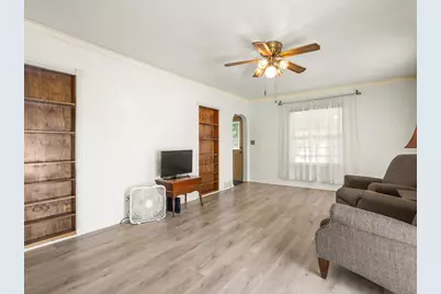 301 Grand Avenue, Loves Park, IL 61111 - Photo 8
