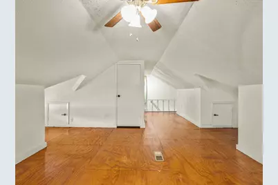 301 Grand Avenue, Loves Park, IL 61111 - Photo 22