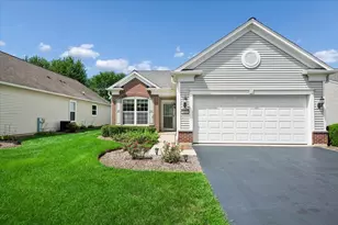 3304 Comstock Ct, Mundelein, IL 60060 - Photo 2