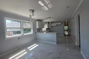 2623 W Arthur Ave, Chicago, IL 60645 - Photo 10