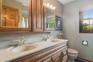 580 Sycamore Ln, Wheeling, IL 60090 - Photo 20