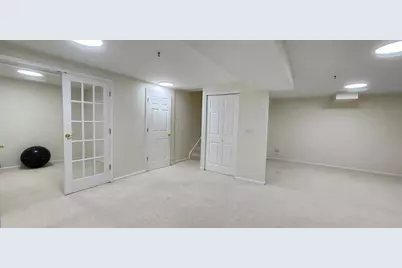 2145 Colchester Avenue, Hoffman Estates, IL 60192 - Photo 42