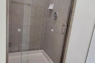 2145 Colchester Ave, Hoffman Estates, IL 60192 - Photo 24