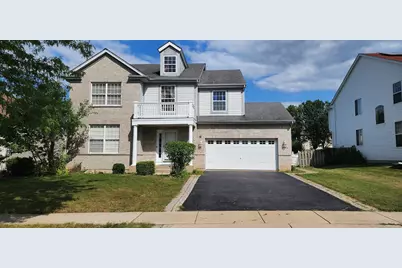 2145 Colchester Avenue, Hoffman Estates, IL 60192 - Photo 2