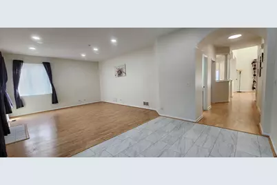 2145 Colchester Avenue, Hoffman Estates, IL 60192 - Photo 36