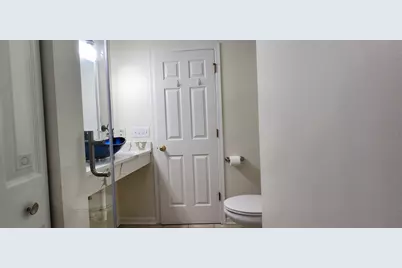 2145 Colchester Avenue, Hoffman Estates, IL 60192 - Photo 30