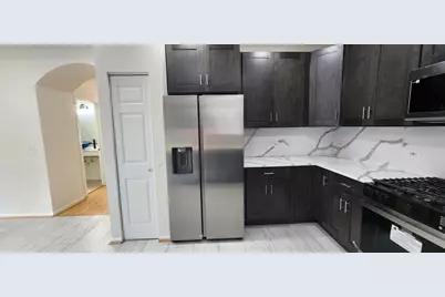 2145 Colchester Avenue, Hoffman Estates, IL 60192 - Photo 36