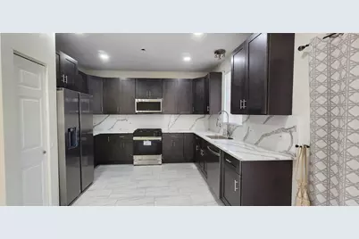 2145 Colchester Avenue, Hoffman Estates, IL 60192 - Photo 34