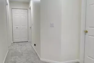 2145 Colchester Ave, Hoffman Estates, IL 60192 - Photo 12