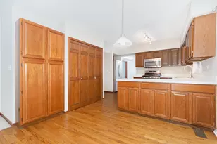 1259 Old Mill Ct, Naperville, IL 60564 - Photo 10