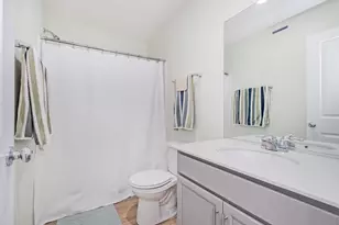 2211 Horseshoe Cir, Naperville, IL 60564 - Photo 22