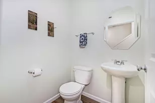 2211 Horseshoe Cir, Naperville, IL 60564 - Photo 12