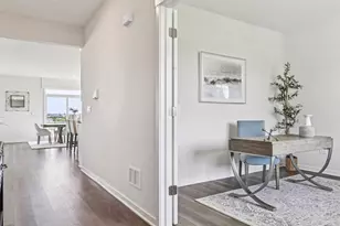 1858 Keating Dr, Aurora, IL 60503 - Photo 4