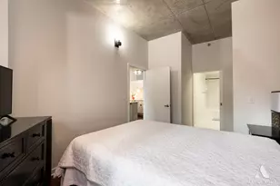 235 W Van Buren St, Chicago, IL 60607 - Photo 10