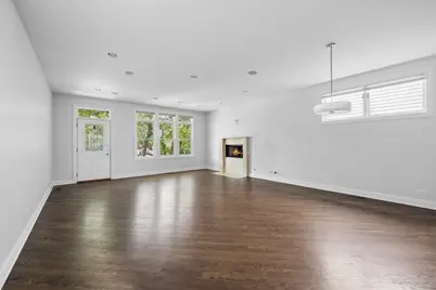 2041 N Whipple Street, Chicago, IL 60647 - Photo 14