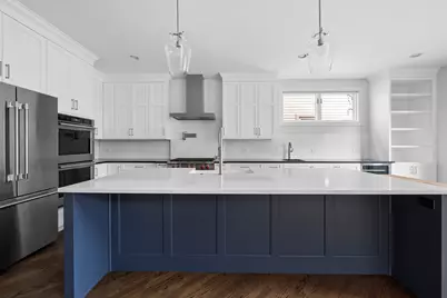 2041 N Whipple Street, Chicago, IL 60647 - Photo 4