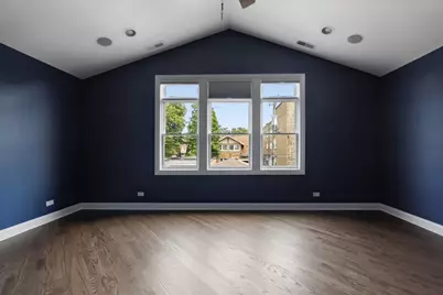 2041 N Whipple Street, Chicago, IL 60647 - Photo 18
