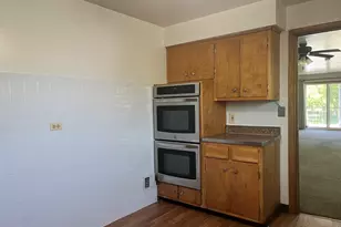 9515 S Michigan Ave, Chicago, IL 60628 - Photo 10