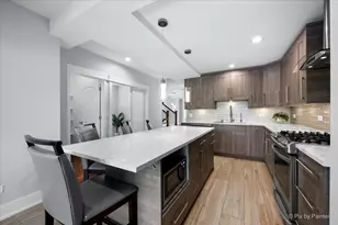 2937 N 74th Ct, Elmwood Park, IL 60707 - Photo 10