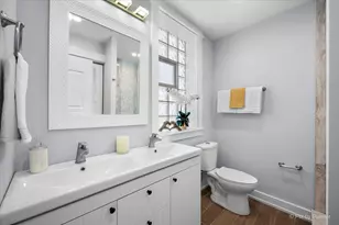 2937 N 74th Ct, Elmwood Park, IL 60707 - Photo 14