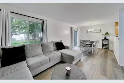 32451 N Allegheny Way, Lakemoor, IL 60051 - Photo 6