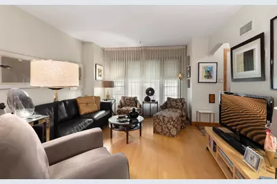 7030 N Ionia Avenue, Chicago, IL 60646 - Photo 6
