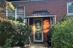 7030 N Ionia Ave, Chicago, IL 60646 - Photo 22