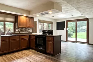 4 Stonegate Ridge, Bourbonnais, IL 60914 - Photo 58