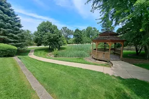 111 Neutrenton Ave, Elgin, IL 60120 - Photo 34
