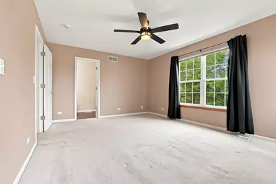 111 Neutrenton Avenue, Elgin, IL 60120 - Photo 16
