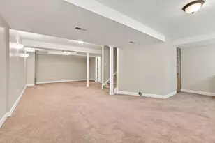111 Neutrenton Ave, Elgin, IL 60120 - Photo 28