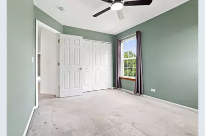 111 Neutrenton Avenue, Elgin, IL 60120 - Photo 22
