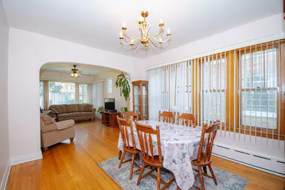 6251 W Grace Street, Chicago, IL 60634 - Photo 10