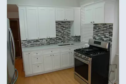 1668 W Edgewater Avenue #2S, Chicago, IL 60660 - Photo 8