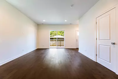 2832 W Wilcox Street, Chicago, IL 60612 - Photo 12