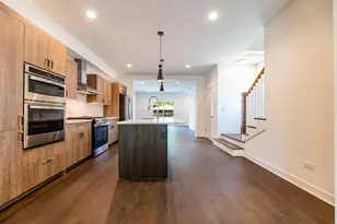 2832 W Wilcox St, Chicago, IL 60612 - Photo 6
